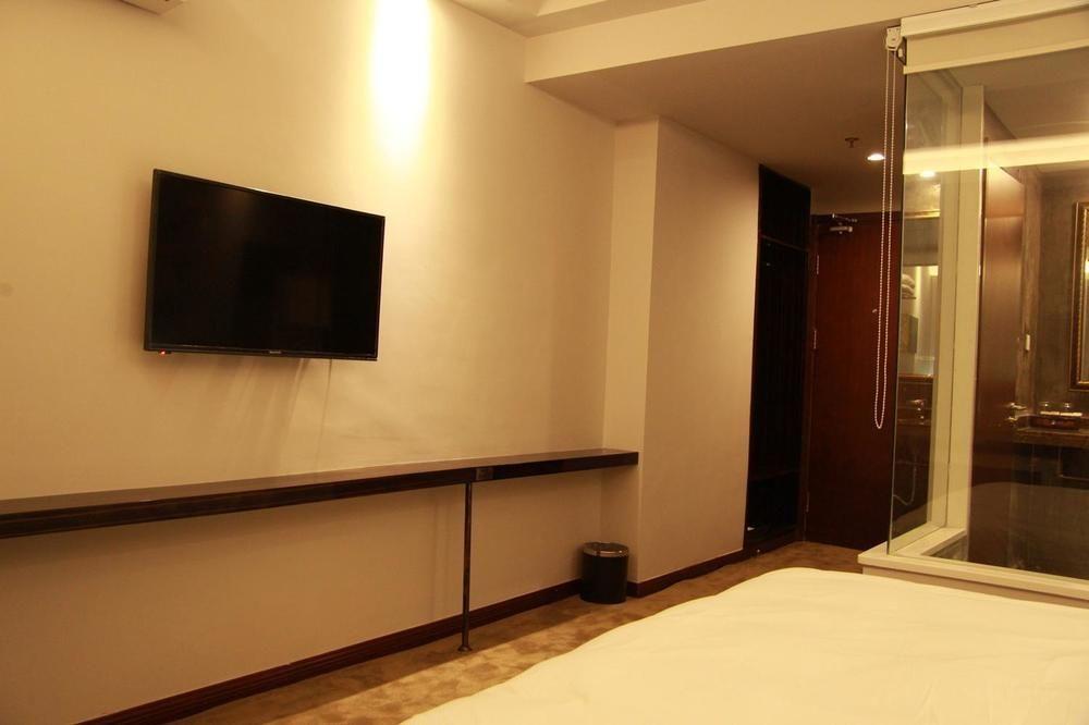 Xinghaiwan Yinji Hotel- ต้าเหลียน ภายนอก รูปภาพ